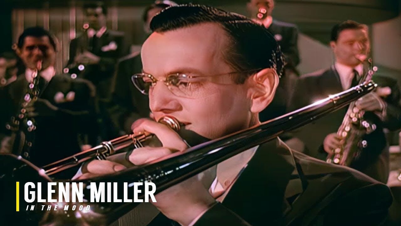 Glenn Miller and His Orchestra – In the Mood