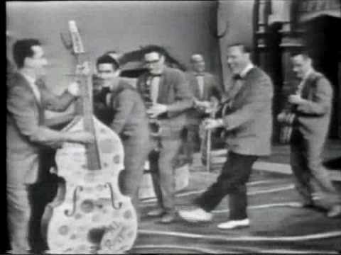 Bill Haley & His Comets – Rock Around The Clock