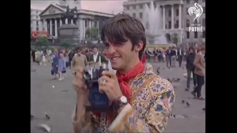 The Kinks – Sunny Afternoon music video