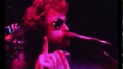 Blue Öyster Cult – (Don’t Fear) The Reaper