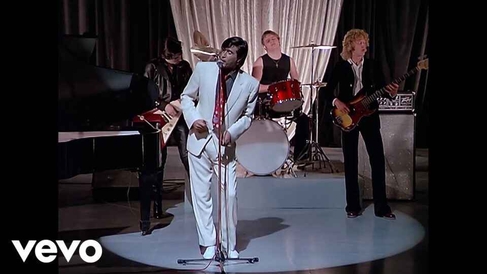 Bryan Ferry – Let’s Stick Together