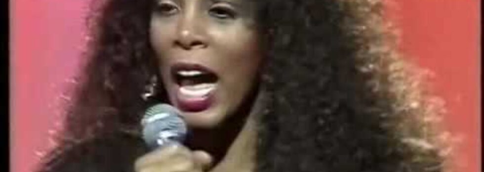 Donna Summer – Hot Stuff