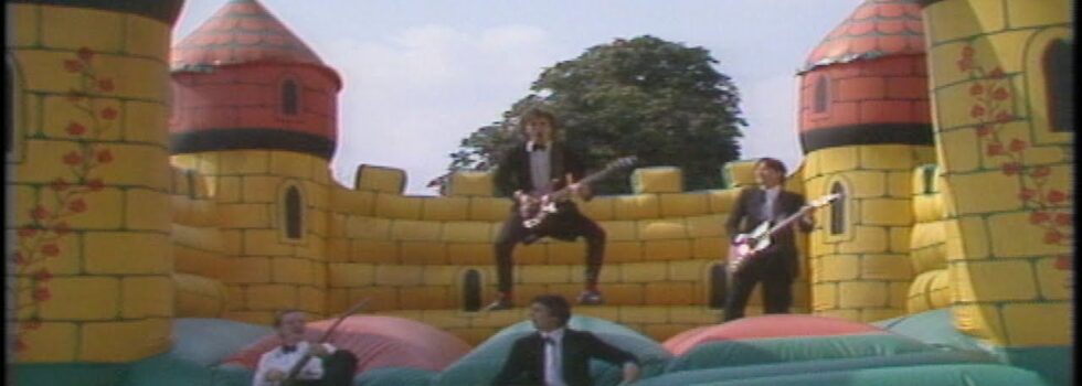 XTC – Generals and Majors