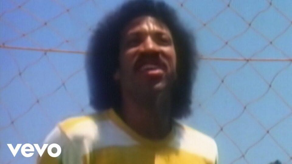 Commodores – Lady (You Bring Me Up)