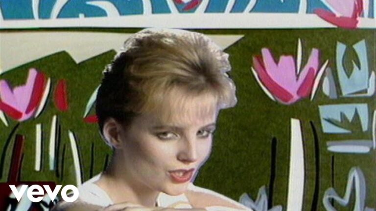 Altered Images – I Could Be Happy music video