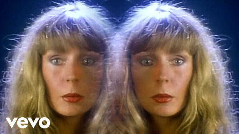 Juice Newton – Love’s Been a Little Bit Hard on Me music video