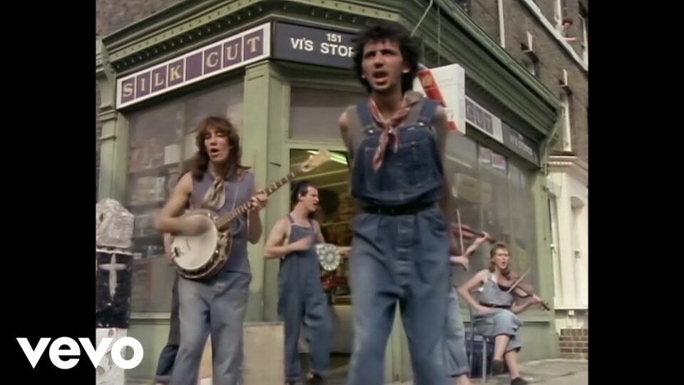 Dexys Midnight Runners – Come On Eileen