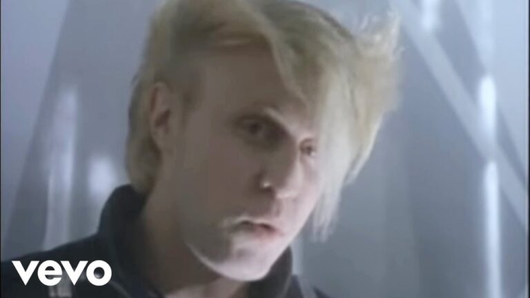 A Flock Of Seagulls – Wishing (If I Had a Photograph of You) music video