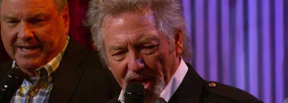 The Gatlin Brothers – Houston (Means I’m One Day Closer to You)