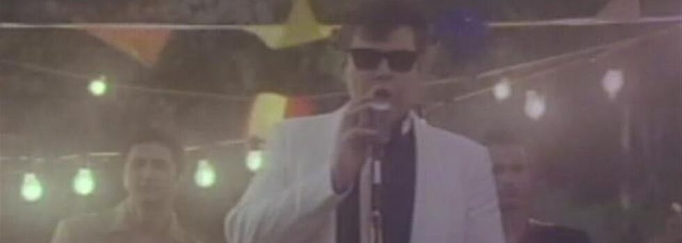 Ronnie Milsap – Lost in the Fifties Tonight (In the Still of the Night)