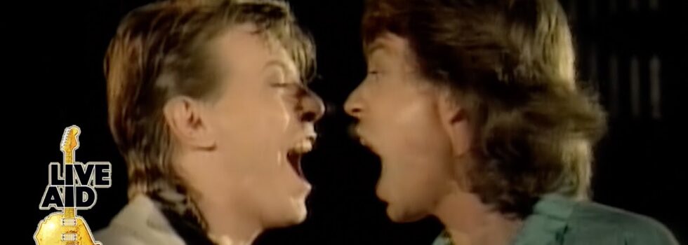 David Bowie & Mick Jagger – Dancing In The Street