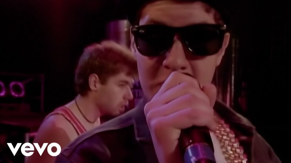 Beastie Boys – She’s Crafty
