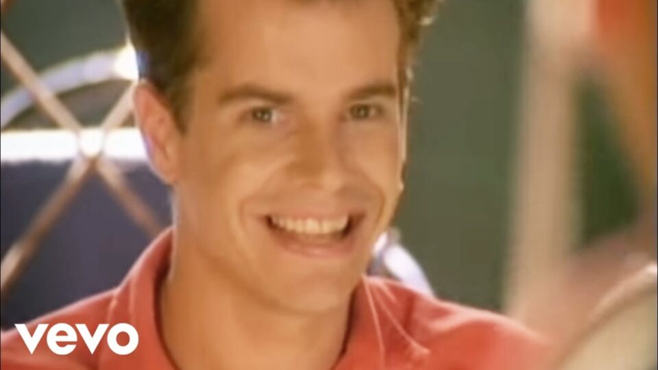 Crowded House – Something So Strong