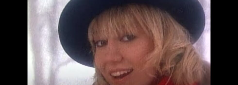 Debbie Gibson – Out of the Blue