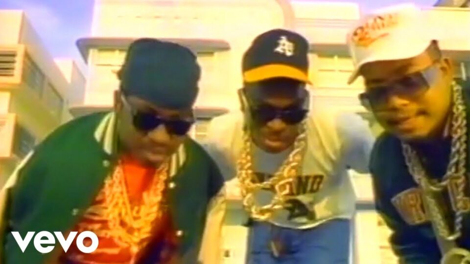 2 Live Crew – Move Somethin’