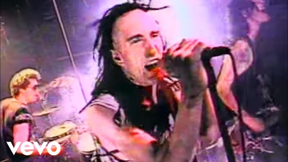 Nine Inch Nails – Head Like A Hole