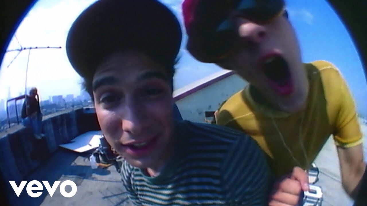 Beastie Boys – Shake Your Rump