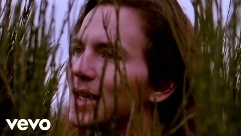 Temple of the Dog – Hunger Strike music video