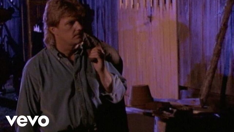 Joe Diffie – Is It Cold In Here