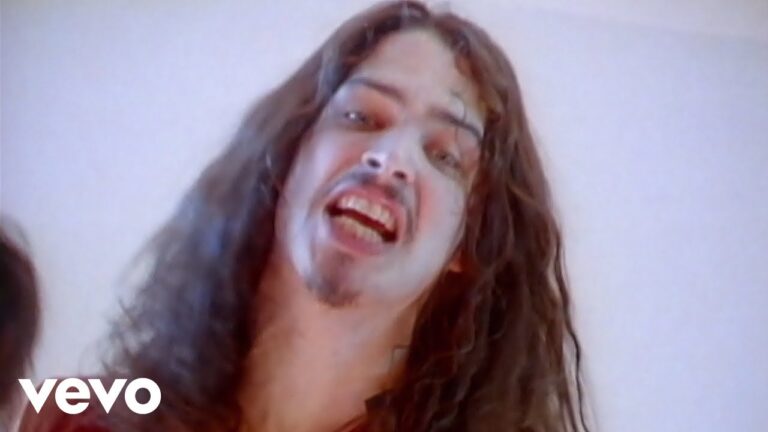 Soundgarden – Rusty Cage music video