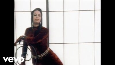 CeCe Peniston – Keep On Walkin’