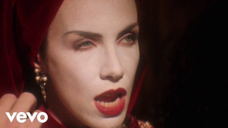 Annie Lennox – Walking on Broken Glass music video