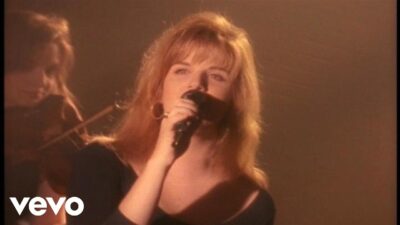 Trisha Yearwood – Wrong Side of Memphis