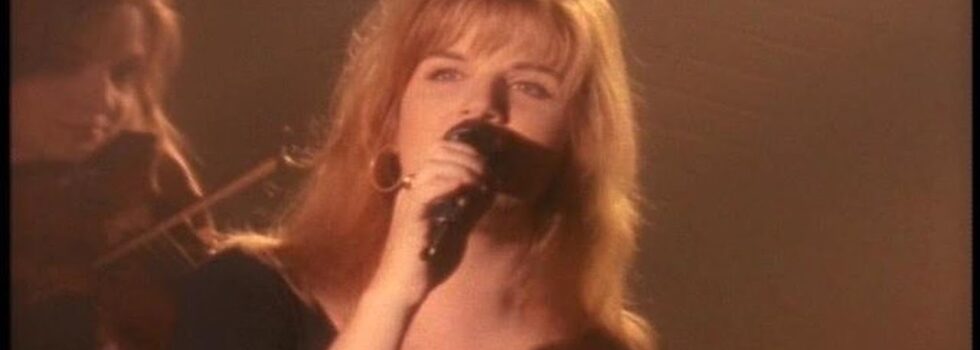Trisha Yearwood – Wrong Side of Memphis