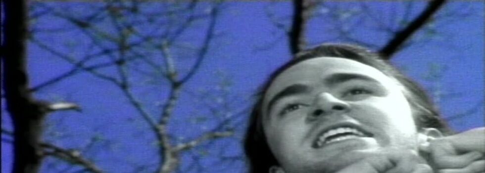 Live – Selling The Drama