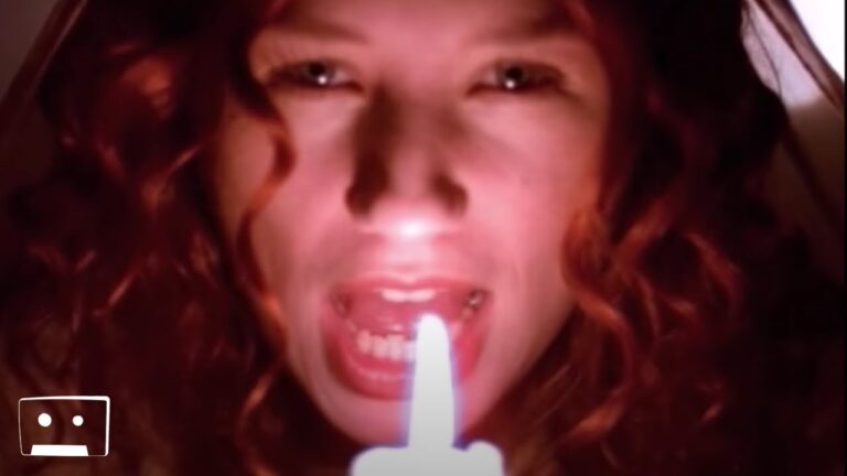 Tori Amos – God music video