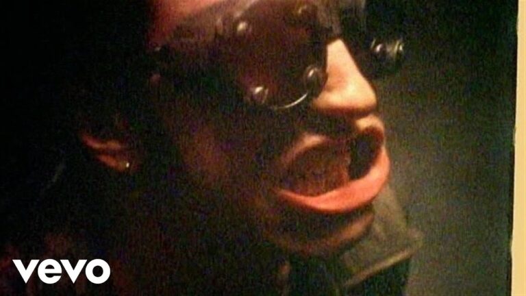 Nine Inch Nails – Closer music video
