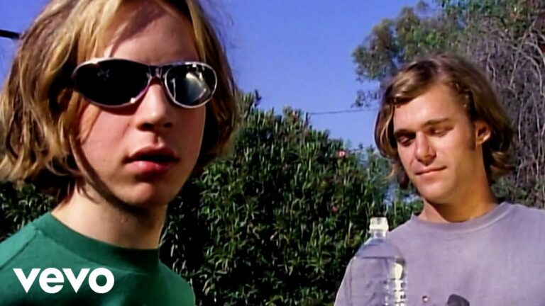 Beck – Beercan music video