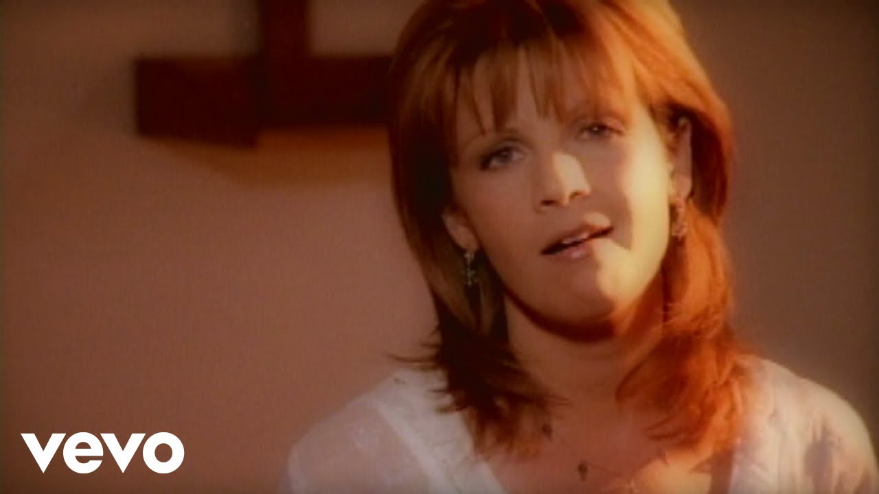Patty Loveless – Lonely Too Long