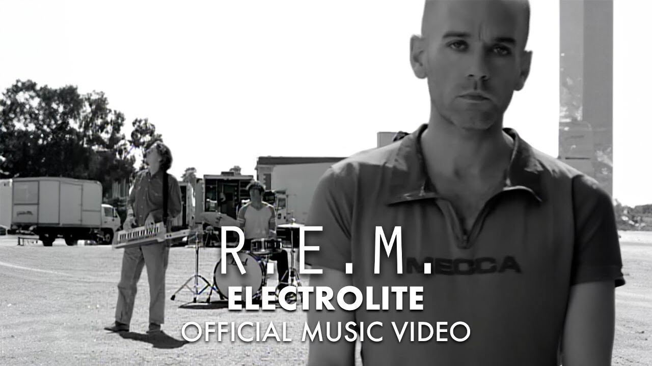 R.E.M. – Electrolite