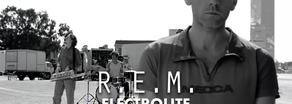 R.E.M. – Electrolite