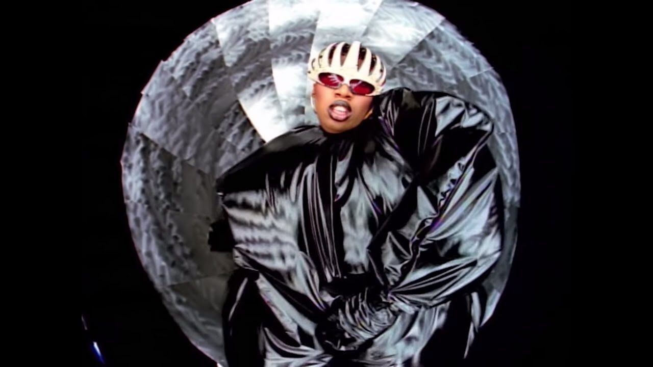 Missy Elliott – The Rain (Supa Dupa Fly)