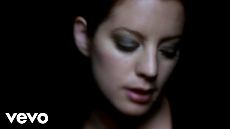 Sarah McLachlan – Sweet Surrender music video