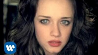 Less Than Jake – She’s Gonna Break Soon