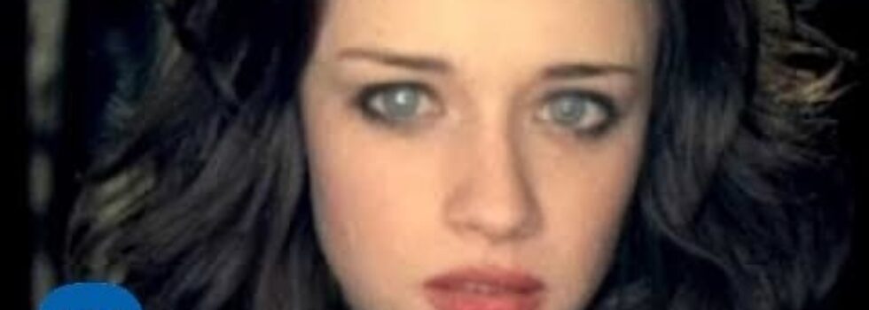 Less Than Jake – She’s Gonna Break Soon