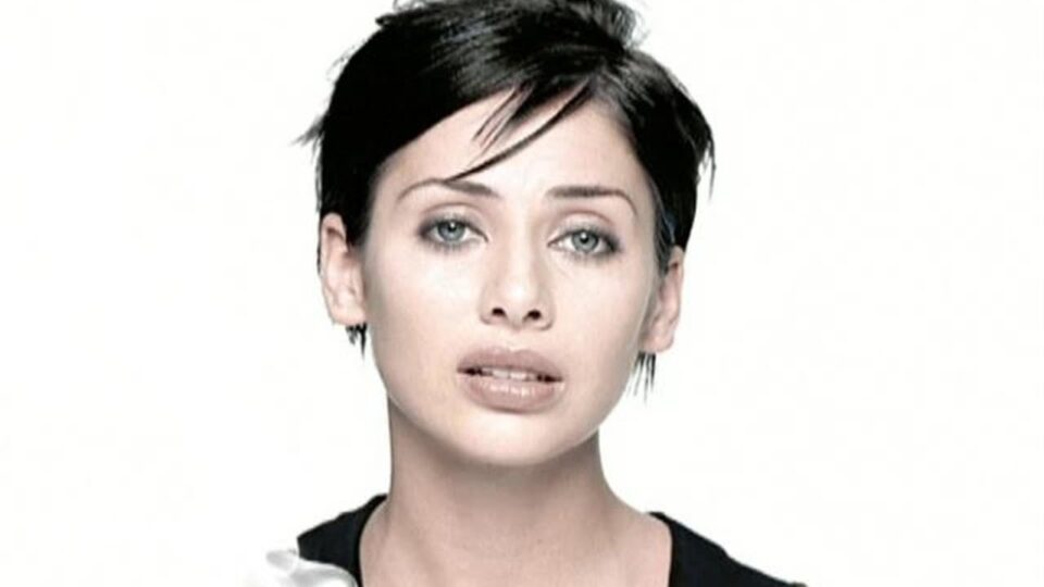 Natalie Imbruglia – Smoke