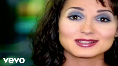 Chely Wright – Single White Female