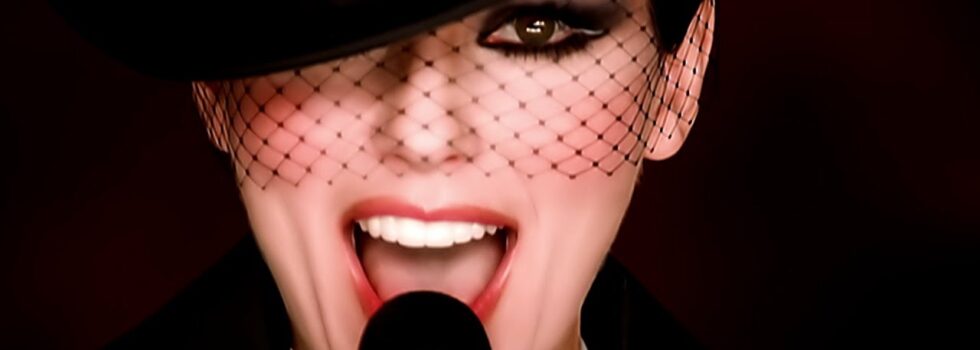 SHANIA TWAIN – MAN! I FEEL LIKE A WOMAN!