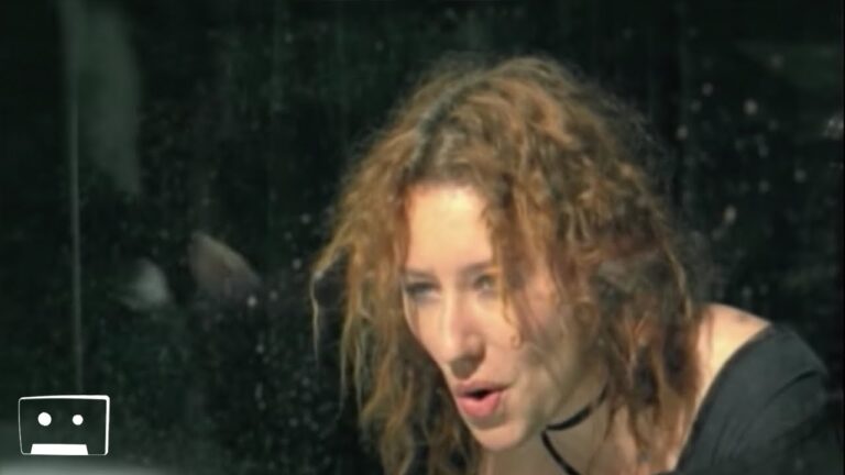 Tori Amos – 1000 Oceans music video