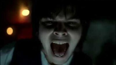 Supergrass – Mary (Scary Version)