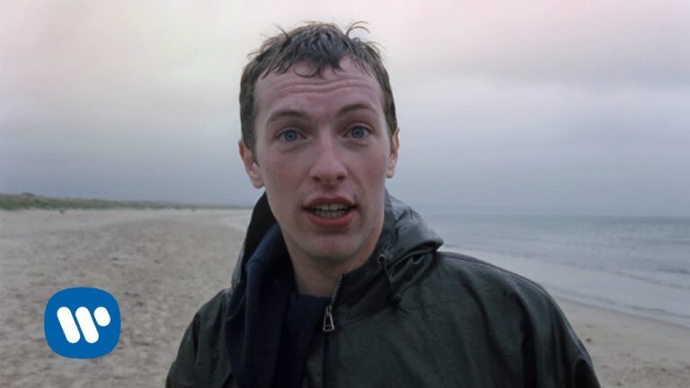 Coldplay – Yellow music video