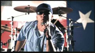 Pennywise – Fuck Authority