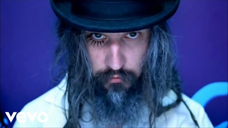 Rob Zombie – Never Gonna Stop (The Red Red Kroovy) music video