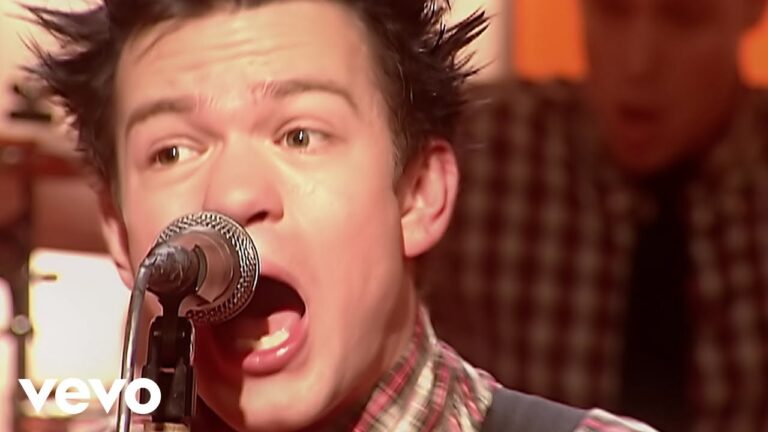 Sum 41 – Still Waiting music video