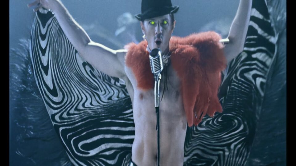 Scissor Sisters – Laura (Cabaret Version) music video