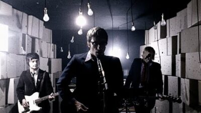 Graham Coxon – Freakin Out